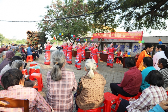 灵山独岭村：迎新年·庆元旦